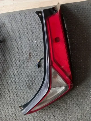  Фонарь задний правый Toyota Aygo 2 Арт e12519025, вид 1