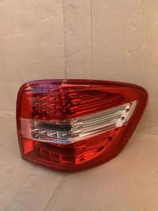 a1648202864 Фонарь задний правый Mercedes ML W164 Арт e12518410, вид 2