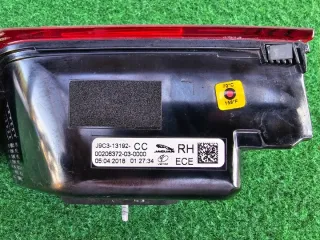 J9C3-13192-CC PAK2794XX Фонарь задний правый Jaguar E-PACE Арт e12518214, вид 4