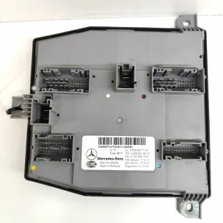 A2059007147 Блок предохранителей Mercedes C W205 Арт e12517406, вид 5