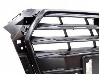 8W0853651AB Решетка радиатора Audi A4 B9 Арт e12510211, вид 2