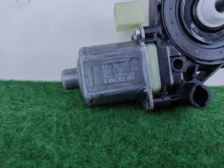 K132862 5Q0959801A Моторчик стеклоподъемника Volkswagen T-Roc Арт e12504351, вид 3