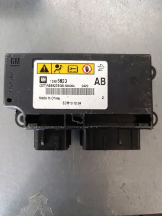 13505823 Блок AirBag Opel Astra J Арт e12496414, вид 1