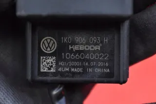 1K0906093H Блок управления двигателем Skoda Fabia 3 Арт e12486783, вид 6