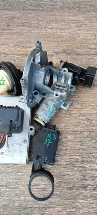  56044221AE Блок управления двигателем Jeep Cherokee KJ Арт e12484110, вид 2