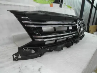 5N0853653E Решетка радиатора Volkswagen Tiguan 1 Арт e12482359, вид 2