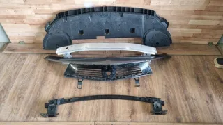 9839953880 551004542 Решетка радиатора Opel Astra L Арт e12481764