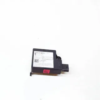 109785590F Блок комфорта Tesla model 3 Арт e12467863, вид 1