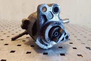 _E12_ 2930027020 Насос вакуумный Toyota Avensis 2 Арт e12466583, вид 4