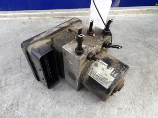 1J0614117F Насос гидроусилителя руля Volkswagen Golf 4 Арт e12462688, вид 1