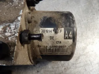 1J0614117F Насос гидроусилителя руля Volkswagen Golf 4 Арт e12462688, вид 3