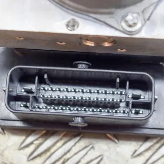 104474500B Блок ABS Tesla model 3 Арт e12460684, вид 4
