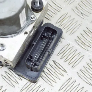 104474500B Блок ABS Tesla model 3 Арт e12460676, вид 6