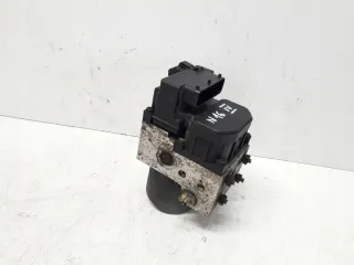 0273004635 Блок ABS Nissan Almera N16 Арт e12460011, вид 2