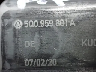 5Q0959801A Моторчик стеклоподъемника Volkswagen T-Roc Арт e12459848, вид 4