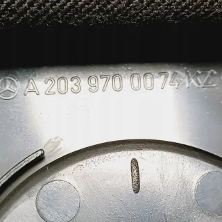 A2039700074 Подлокотник Mercedes C W203 Арт e12458482, вид 2