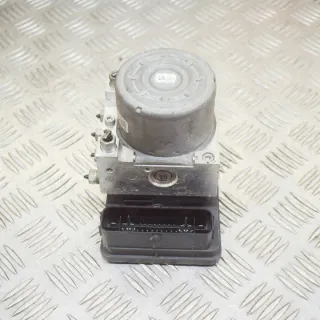 6883348 Блок ABS BMW i3 Арт e12457892, вид 1