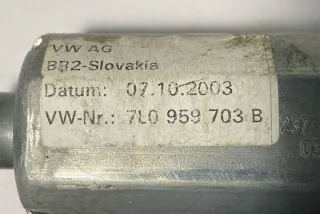 0130821765 Моторчик стеклоподъемника Audi A4 B6 Арт e12457043, вид 3
