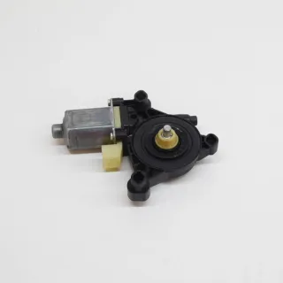 0130822704 Моторчик стеклоподъемника Audi A4 B9 Арт e12456909, вид 1