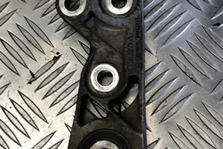 31277468 Подушка крепления КПП Volvo XC60 2 Арт e12449831, вид 2