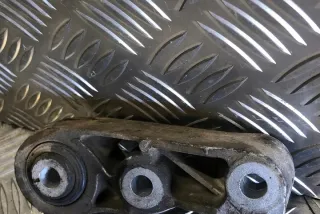31277468 Подушка крепления КПП Volvo XC60 2 Арт e12449831, вид 3