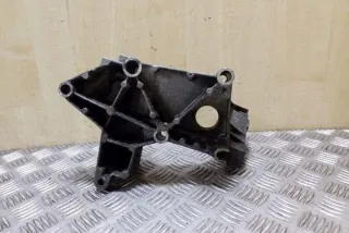 98FF10239BE Подушка крепления КПП Ford Focus 4 Арт e12449477, вид 2