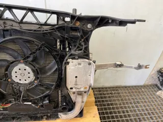 Передняя панель крепления облицовки (телевизор) Audi A6 C7 (S6,RS6) Арт e12448076, вид 7