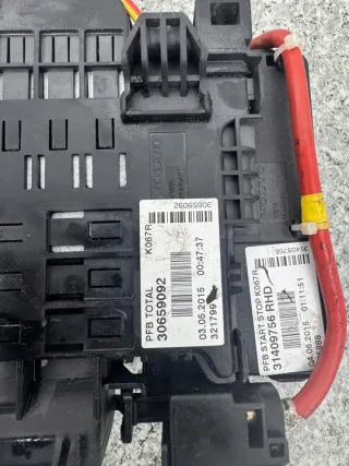2011-2018 30659092 Блок предохранителей Volvo S60 2 Арт e12445388, вид 3