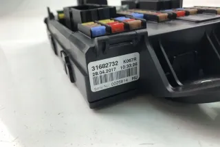 31682732 Блок предохранителей Volvo S60 3 Арт e12445326, вид 2