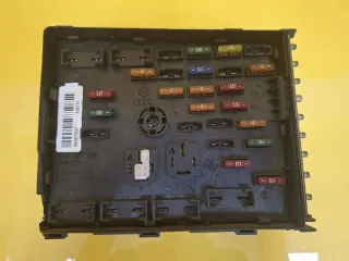 3C0937125 Блок предохранителей Volkswagen Passat B6 Арт e12445098, вид 2