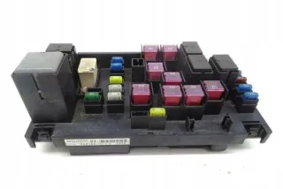 82241AG000 Блок предохранителей Subaru Legacy 4 Арт e12444324, вид 4