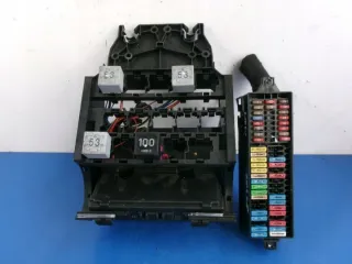 6Q7907371 6R0937087 Блок предохранителей Seat Ibiza 4 Арт e12443997, вид 2