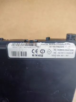 8200306435 Блок предохранителей Renault Scenic 2 Арт e12443873, вид 3