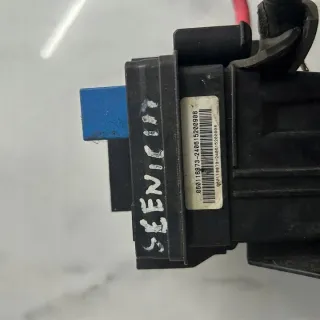 243510001R Блок предохранителей Renault Scenic 3 Арт e12443844, вид 3