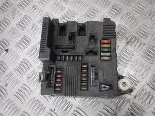 8200306033b Блок предохранителей Renault Megane 2 Арт e12443804, вид 1