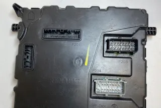 284B18927R Блок предохранителей Renault Master 3 Арт e12443714, вид 3
