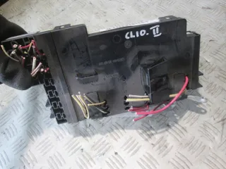 7700411318C Блок предохранителей Renault Clio 2 Арт e12443474, вид 2
