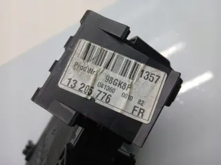 13205776 Блок предохранителей Opel Vectra C  Арт e12442732, вид 5