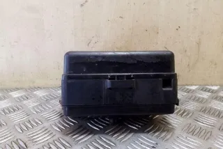 71541379 Блок предохранителей Opel Frontera B Арт e12442430, вид 1