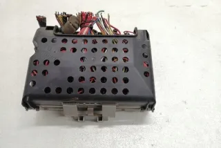 24412497 Блок предохранителей Opel Astra G Арт e12442251, вид 1