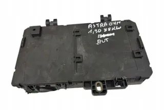13220829 Блок предохранителей Opel Astra H Арт e12442144, вид 2