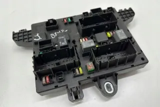 13302301 Блок предохранителей Opel Astra J Арт e12441940, вид 2