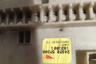 243505M300 Блок предохранителей Nissan Almera N16 Арт e12441444, вид 1