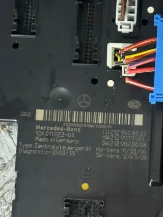 2129009522 Блок предохранителей Mercedes E C207 Арт e12440246, вид 3