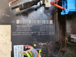 2129003922 Блок предохранителей Mercedes E C207 Арт e12440132, вид 3