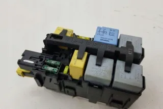 9806192580 Блок предохранителей Citroen C4 2 Арт e12436659, вид 4