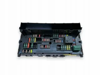 9210863 Блок предохранителей BMW X3 F25 Арт e12435983, вид 1