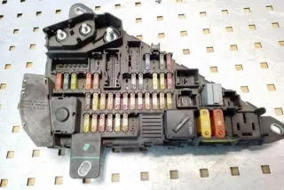 690658806 Блок предохранителей BMW 5 E60/E61 Арт e12435445, вид 2