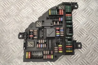 9234423 Блок предохранителей BMW 5 F10/F11/GT F07 Арт e12435247, вид 2