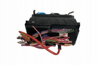 925281503 Блок предохранителей BMW 5 F10/F11/GT F07 Арт e12435188, вид 4
